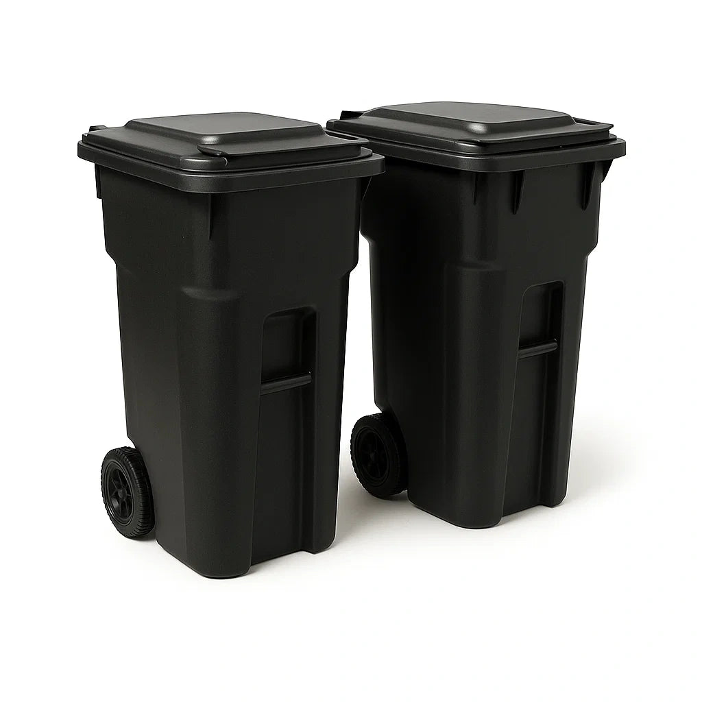 Schwarze Mülleimer Set aus Kunststoff mit Rollen